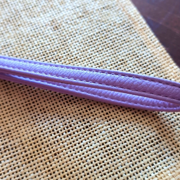 Charming Charlie wristlet - Picture 7 of 9